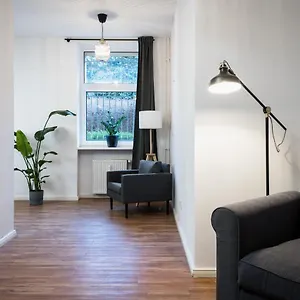  Apartment Sonnig & Helle Alexanderplatz In 15min Zu Erreichen, Herthastrasse Sehr Schoen Und Gross Fuer Gruppen Geeignet Deutschland